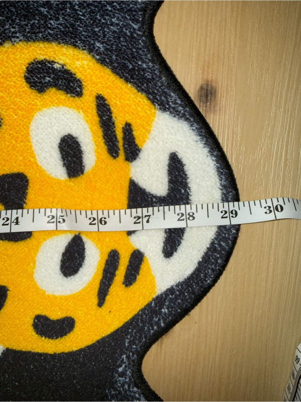 LV Tiger Rug with Design - Picture 3 of 3